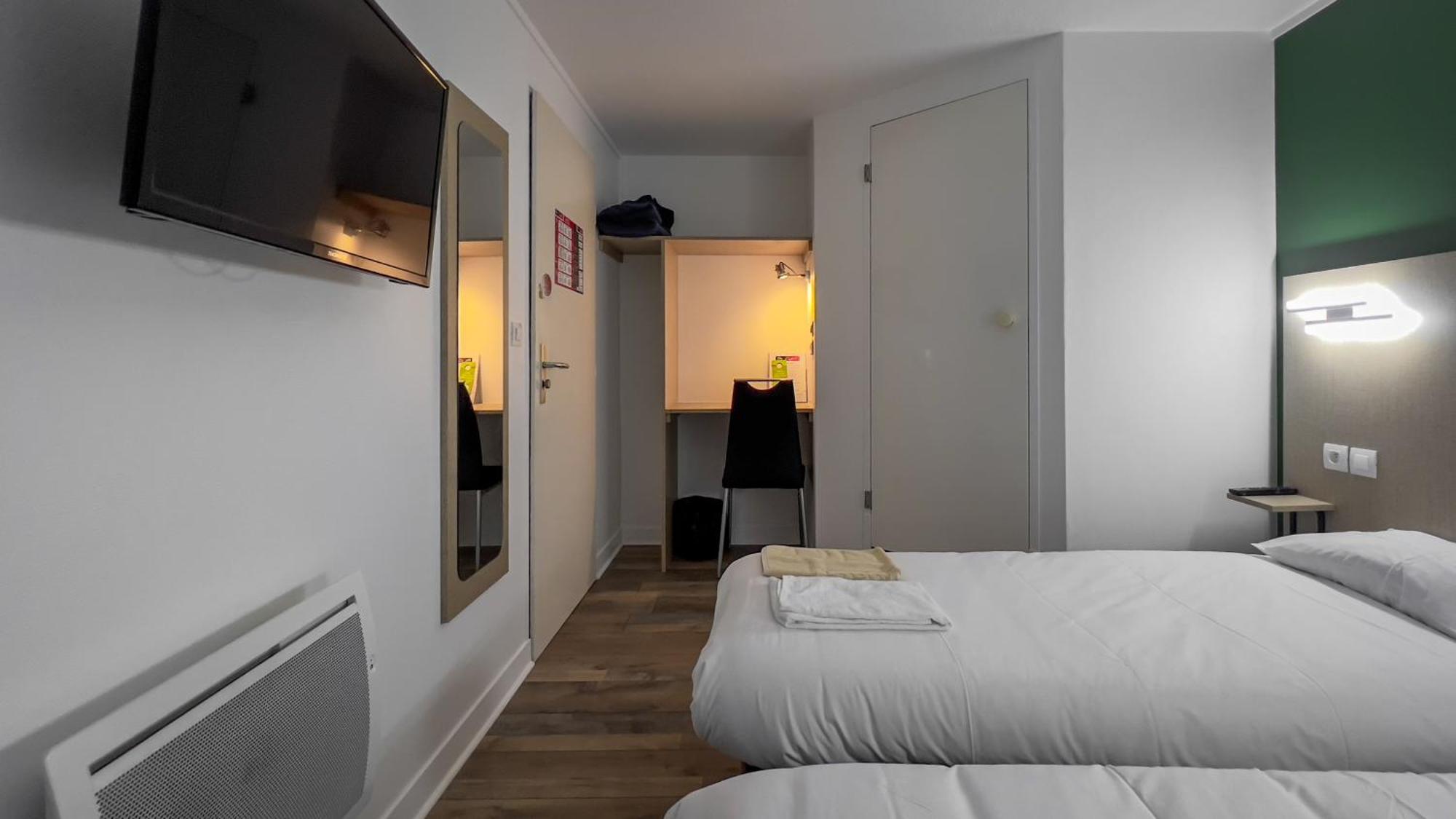 Fasthotel Le Mans Nord Fh Confort Saint-Saturnin  Esterno foto