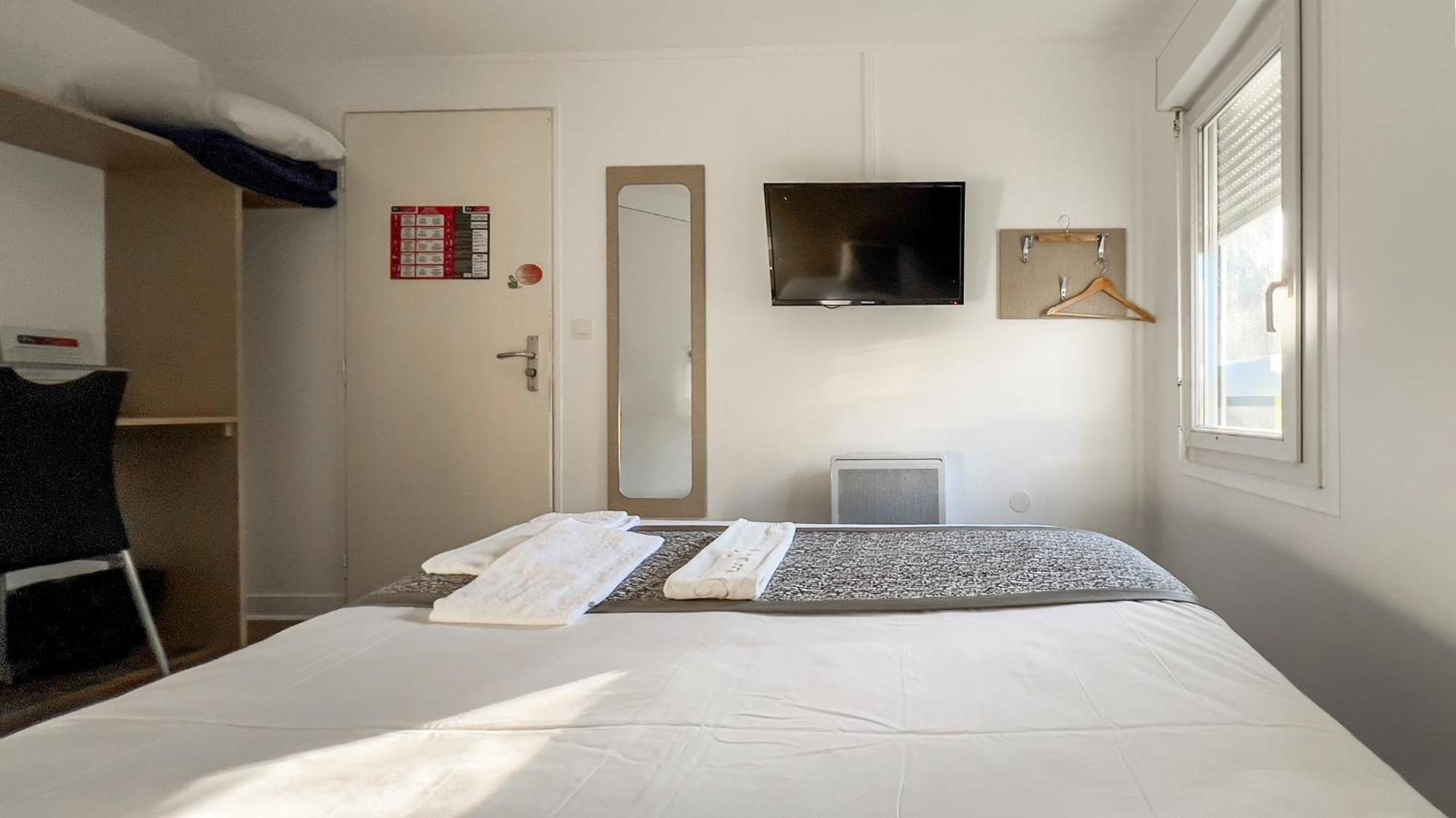 Fasthotel Le Mans Nord Fh Confort Saint-Saturnin  Esterno foto