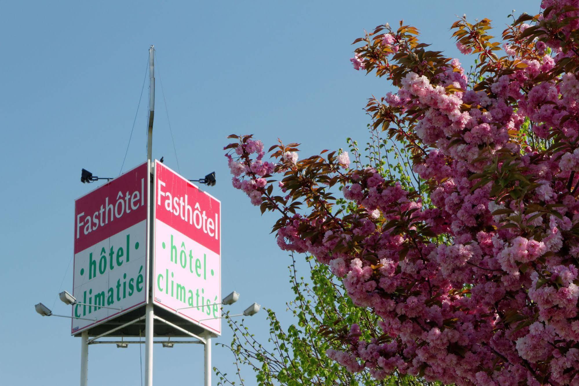 Fasthotel Le Mans Nord Fh Confort Saint-Saturnin  Esterno foto